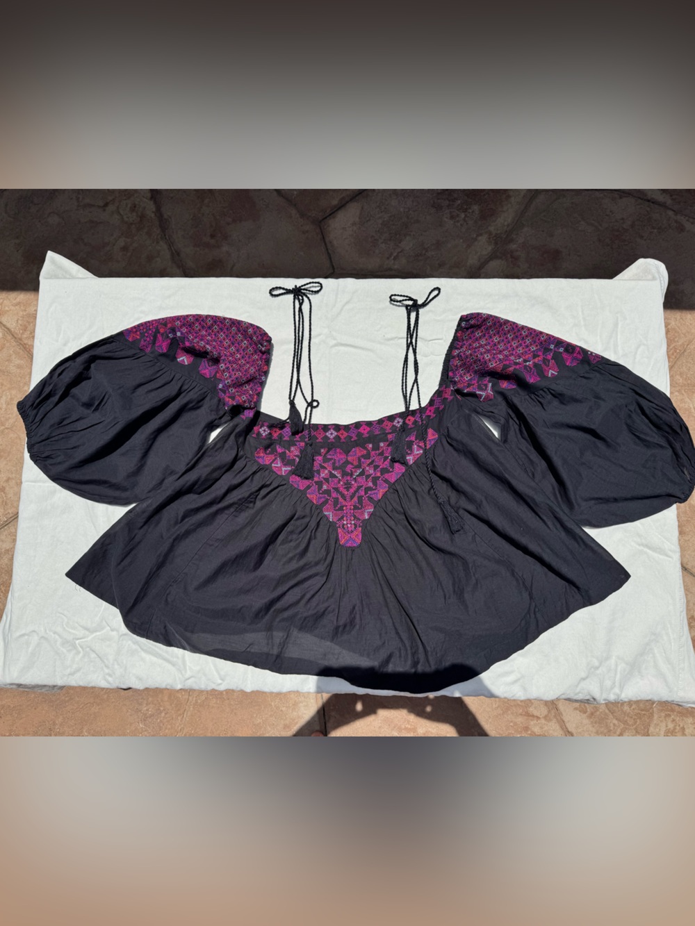Free people Vacay Vibin cold shoulder top